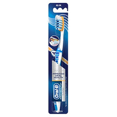 Oral-B Pro-Health Superior Clean Toothbrush with CrossAction Bristles